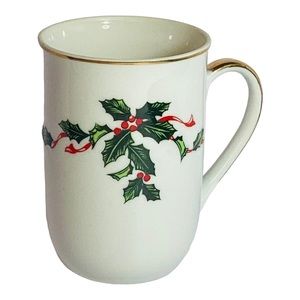Lefton Boughs of Holly Christmas Mug Hand Painted 03032